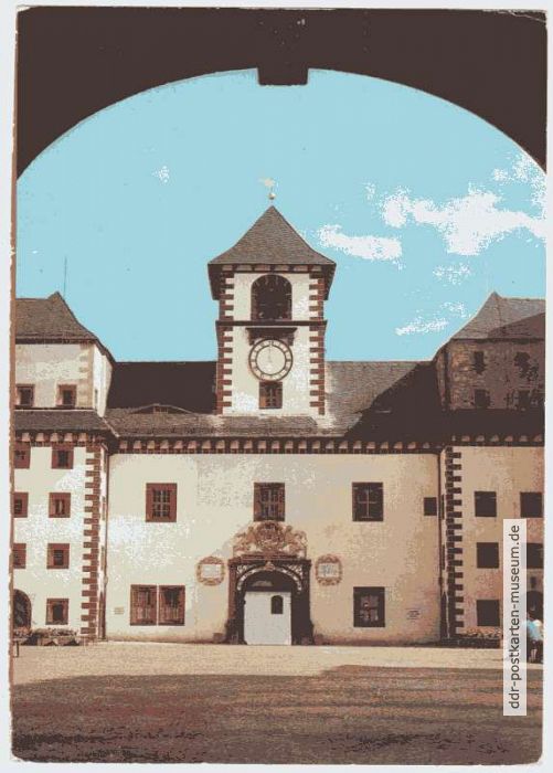 Schloß Augustusburg, Schloßhof mit Glockenturm - 1976