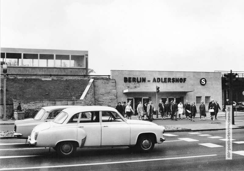 Neuer S-Bahnhof Adlershof - 1970