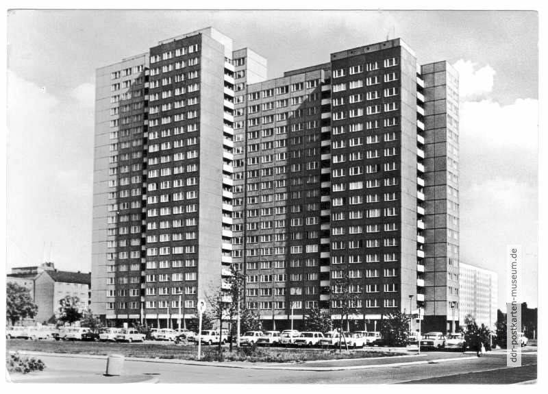 Hochhauskomplex Frankfurter Allee Süd - 1978