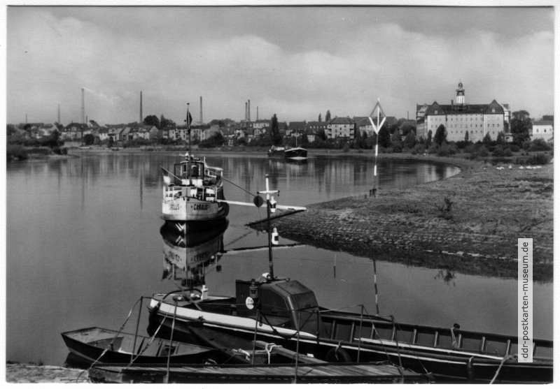 Blick von der Elbfähre auf die Elbe, M.S. Carolus - 1968