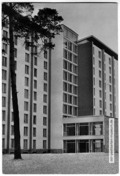 Hochhaus an der Straße der Jugend - 1963