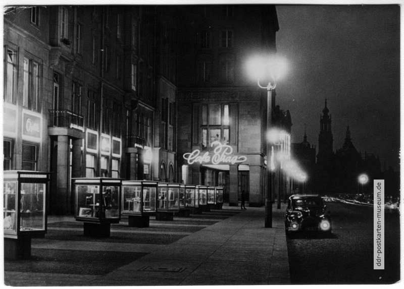 Altmarkt mit Cafe "Prag" - 1963