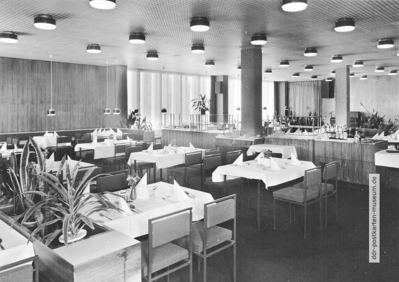 Dresden, Restaurant im Interhotel "Bastei" - 1972