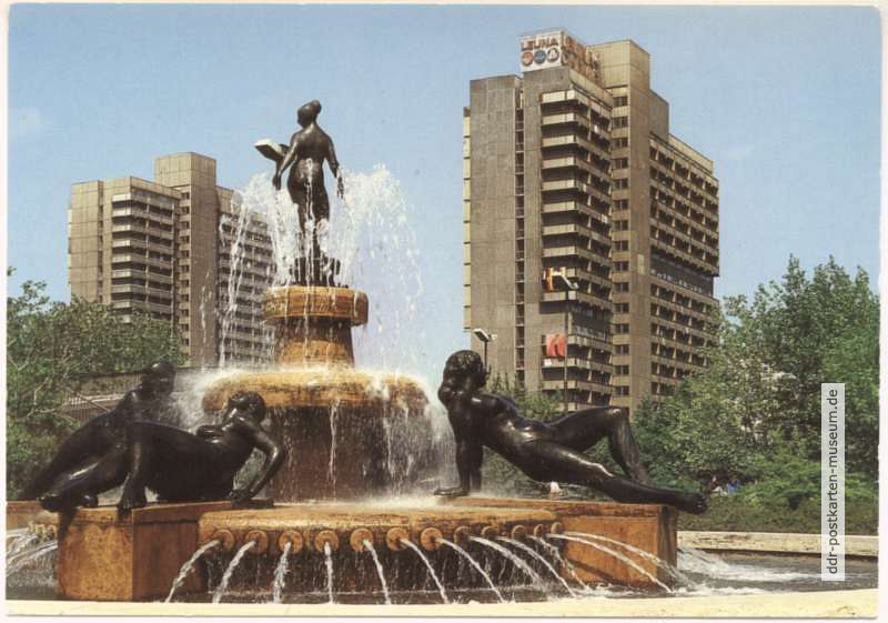 Frauenbrunnen - 1989