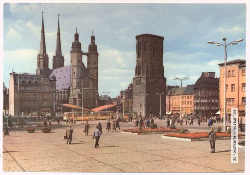 Marktplatz mit Marktkirche und Rotem Turm (vor Restarierung) - 1966