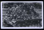 WK II: Kriegspostkarte "Schützen sind aufgesessen" vom Kriegsberichter - 1942