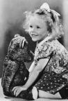 Mädchen mit Teddybär - 1961