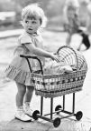 Junge Puppenmutter - 1968