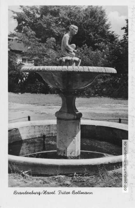 Fritze-Bollmann-Brunnen in Brandenburg - 1955