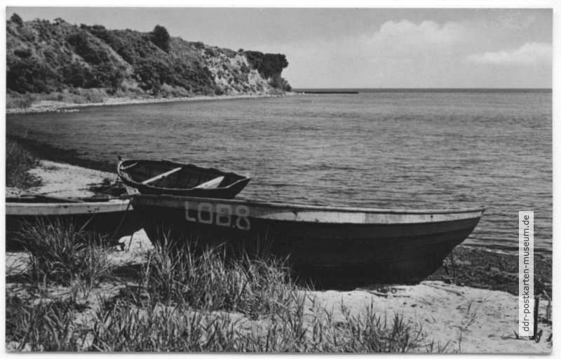 Fischerboote am Strand - 1967
