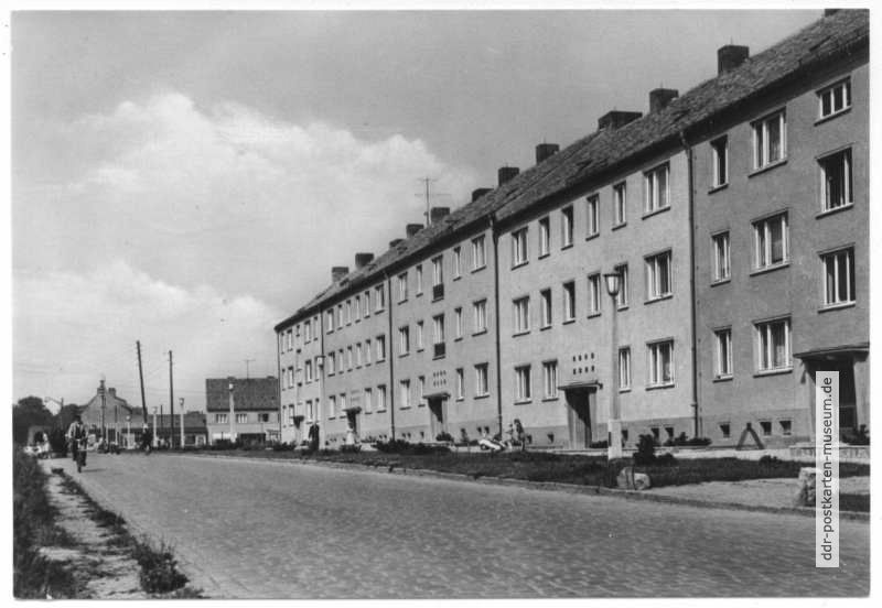 Neubauten an der Mühlenstraße - 1966