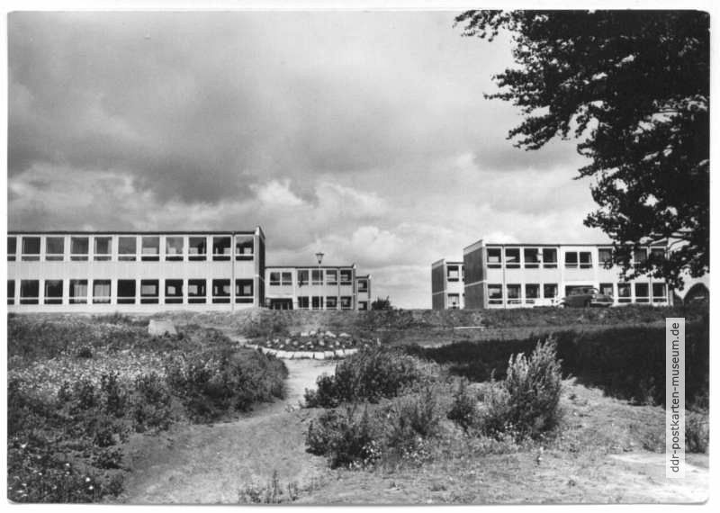 Wilhelm-Pieck-Oberschule - 1968