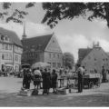 Wochenmarkt auf dem Marktplatz - 1957