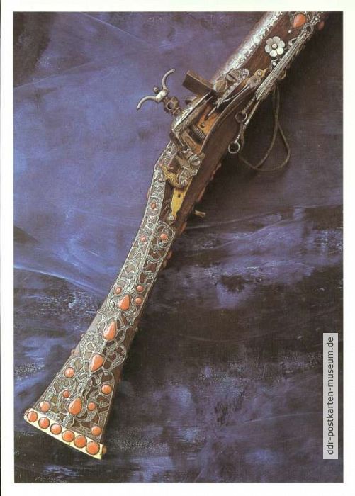 Historisches Museum Dresden - Schnappschloßgewehr mit Silberintarsien und eingelegten Korallen, Türkische arbeit 17.Jh. - 1987