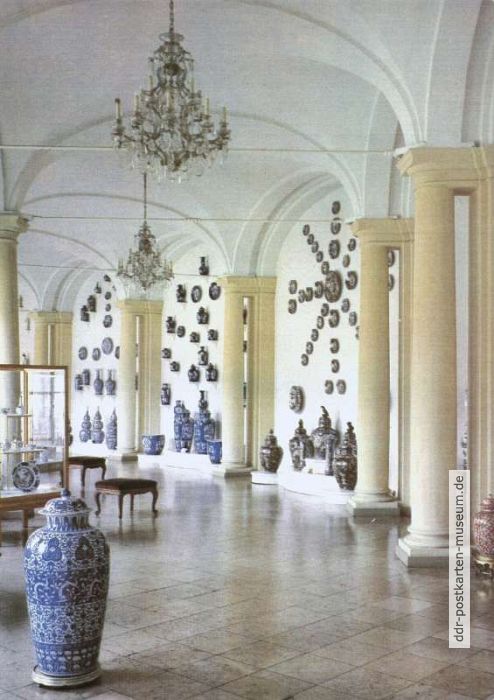 Bogengalerie mit Porzellansammlung im Dresdner Zwinger - 1982