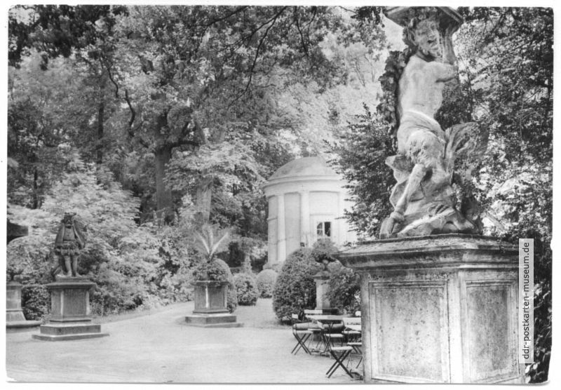 Skulpturen im Tempelgarten - 1964 / 1981