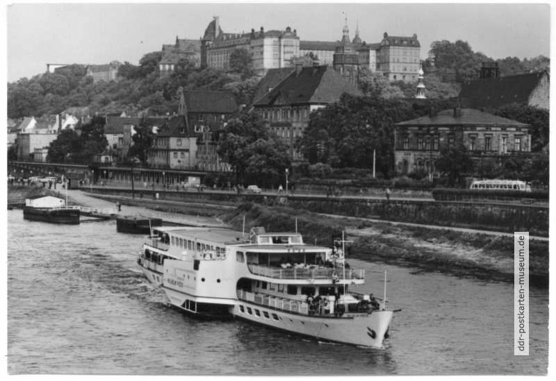 Dampfer "Wilhelm Pieck" der Weißen Flotte auf der Elbe - 1971 / 1972