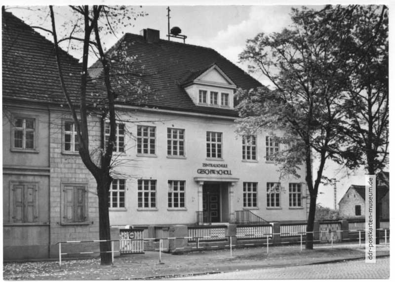 Zentralschule "Geschwister Scholl" - 1968