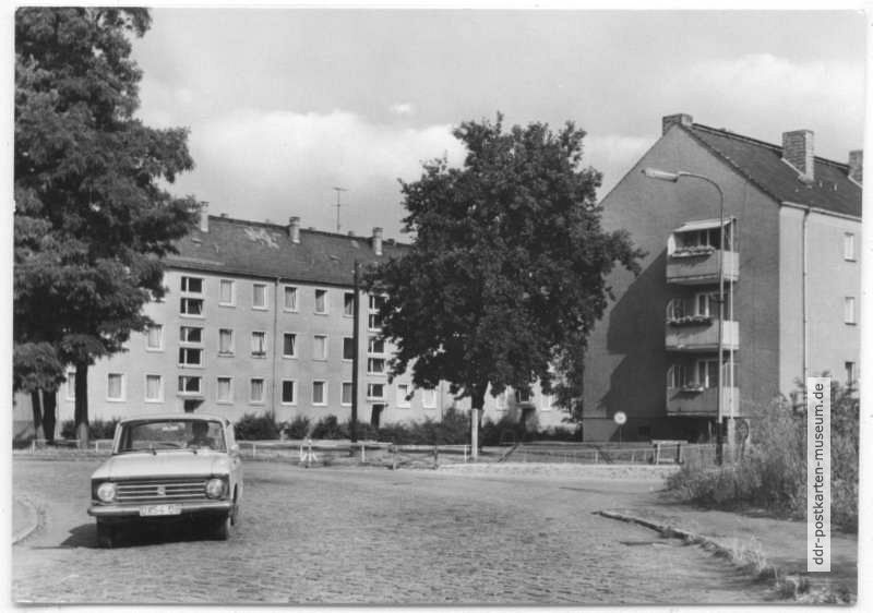 Neubauten, Pkw Moskwitsch - 1977