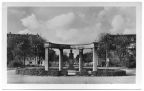 Am Dunckerplatz, Duncker-Denkmal - 1954
