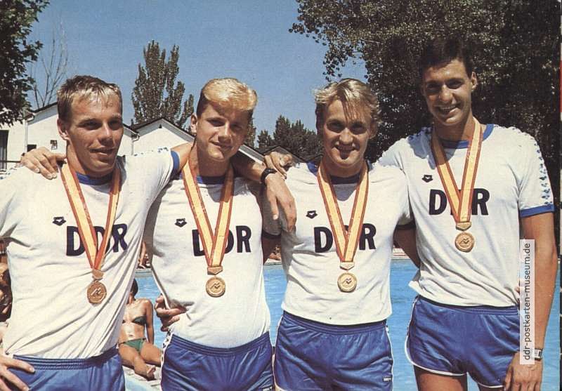 DDR-Schwimmteam (Hinneburg, Flemming, D. Richter, Lodziewski) 1986 Weltmeister 4 x 200 m Freistil - 1987