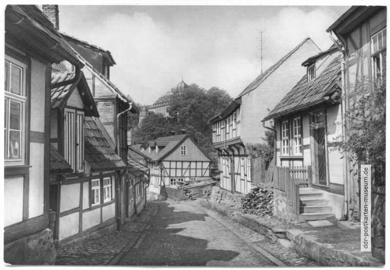 Fachwerkhäuser in alter Gasse - 1970
