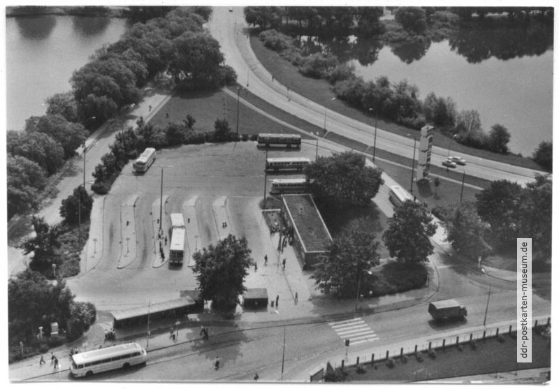 Blick von der St. Marienkirche auf den Busbahnhof - 1978