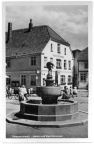 Markt und Hechtbrunnen, HO-Gaststätte "Zum Marktbrunnen" - 1 - 1953