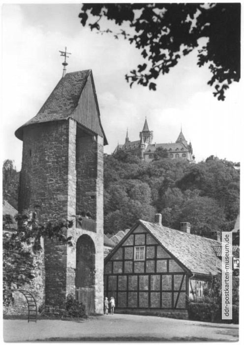 Alte Stadtmauer am Vorwerk mit Blick zum Schloß - 1974