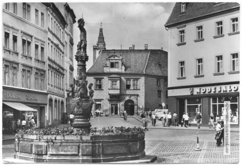 Platz der Jugend mit Rolandbrunnen - 1980