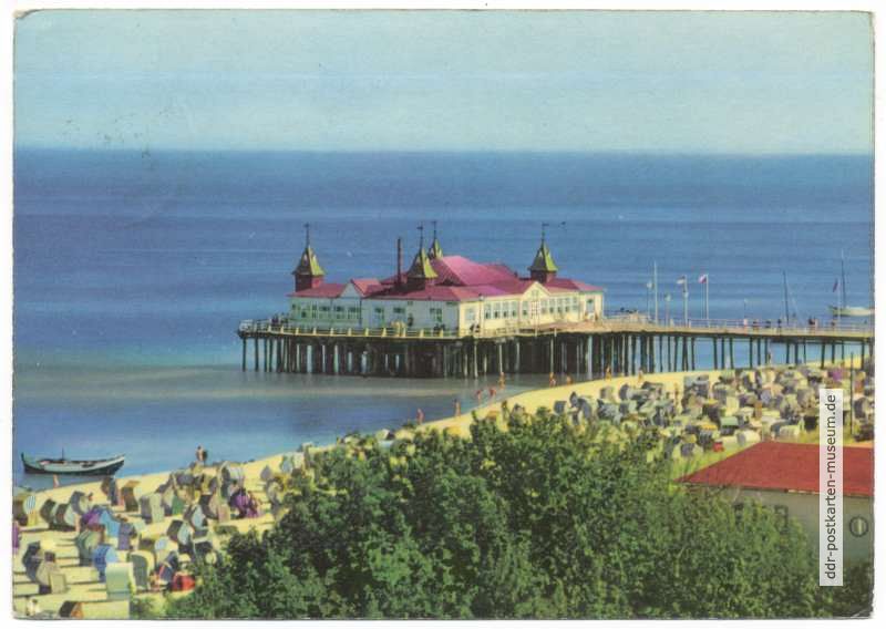 Blick auf den Strand und Strand-Cafe - 1967