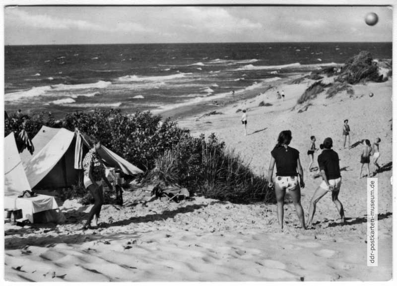 Am Strand von Bakenberg - 1962