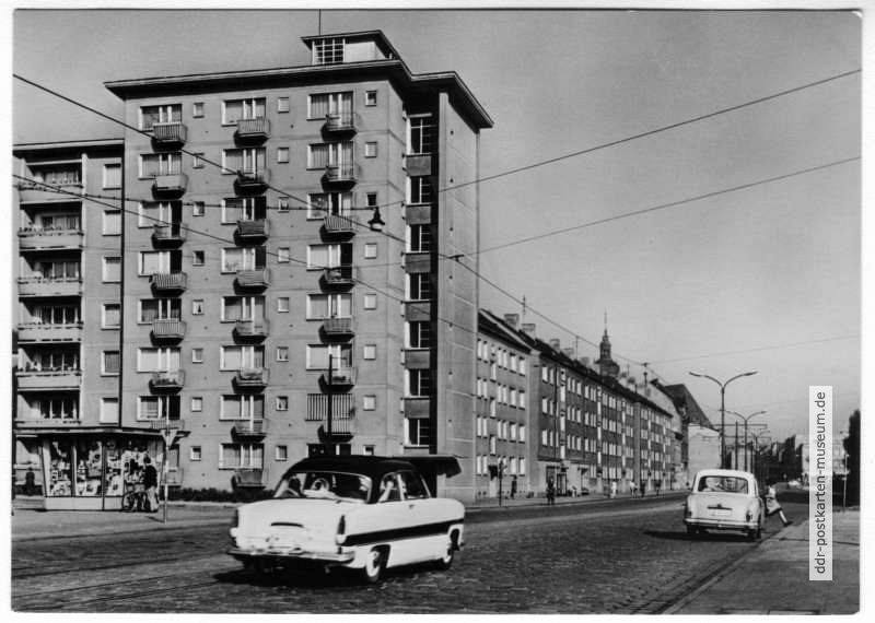 Neubauten an der Friedenstraße - 1966
