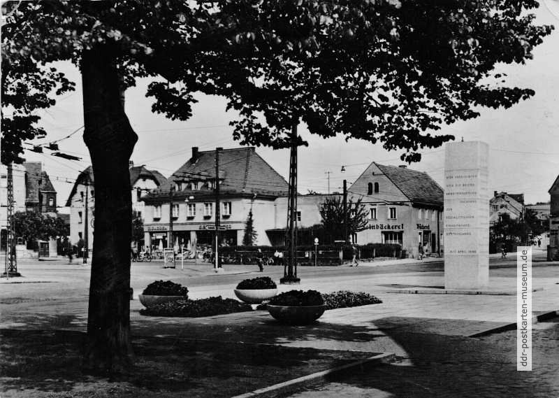 Drsden-Bühlau mit Siegfried-Rädel-Platz - 1962