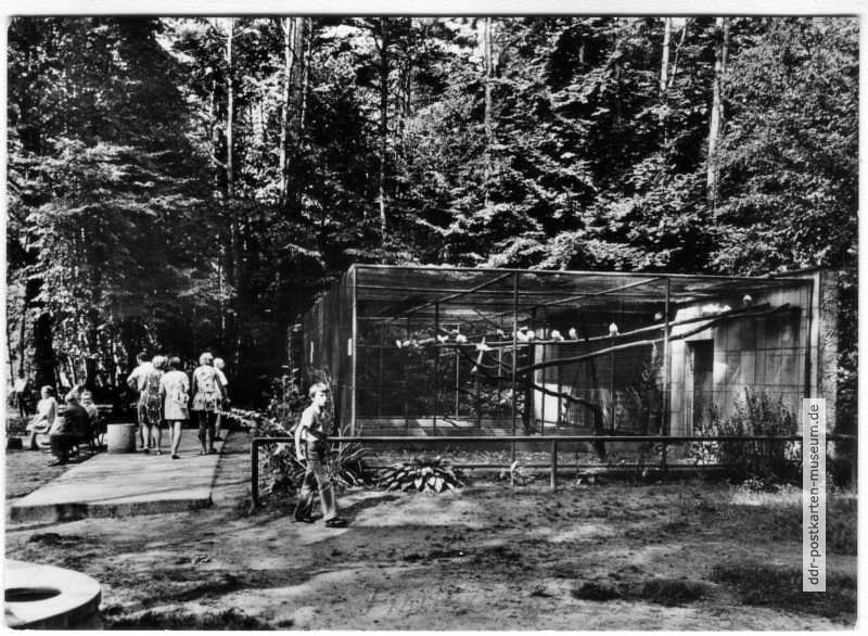 Vogelvoliere im Tierpark Finsterwalde - 1977