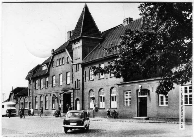Eisenhüttenstadt-Ost, Bahnhof Alter Stadtteil Fürstenberg - 1967