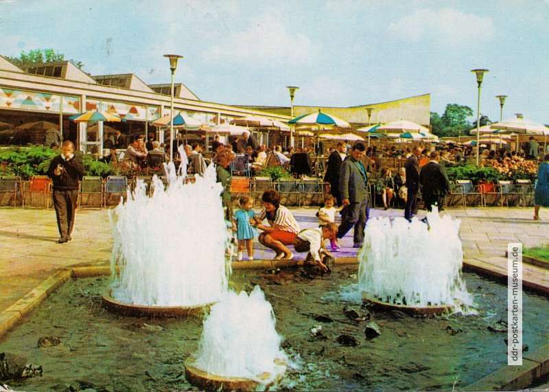 Berlin-Friedrichsfelde, "Cafeteria" im Tierpark Berlin - 1971
