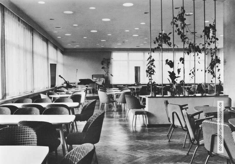 Meißen, Tanzcafe in der HO-Gaststätte "Aktivist" - 1963