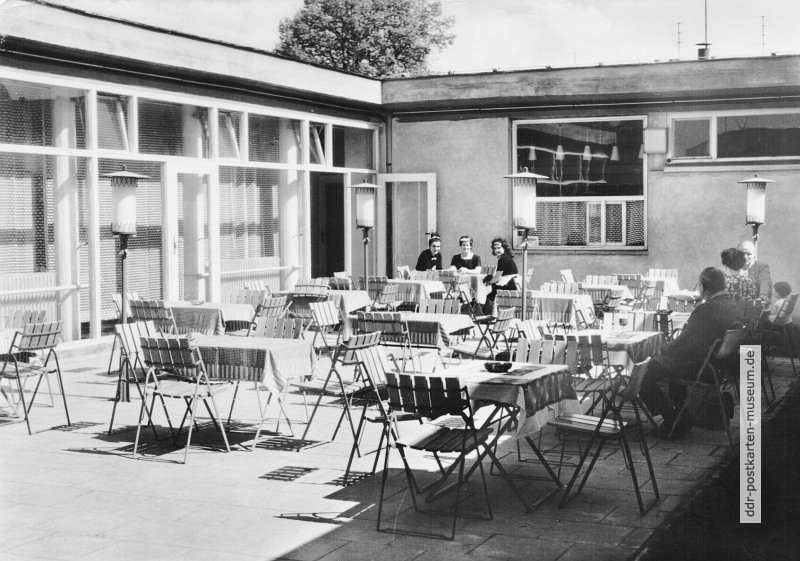 Schwedt, HO-Gaststätte "Centra" - 1964