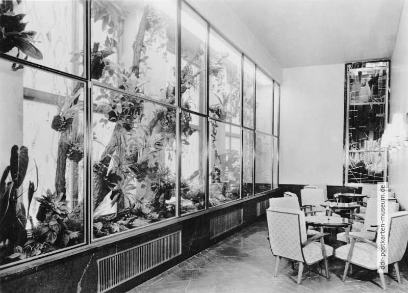 Leipzig, "Wintergarten" im HO-Hotel "Astoria" - 1960