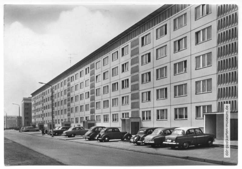 Wohnhochhäuser - 1969