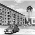 Neubauten in der Waldsiedlung, PKW "F 9" - 1969