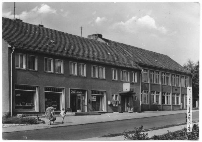HO-Gaststätte "Freundschaft", Konsum-Geschäft - 1974