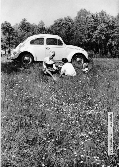 HISTOR-1957-Volkswagen.JPG