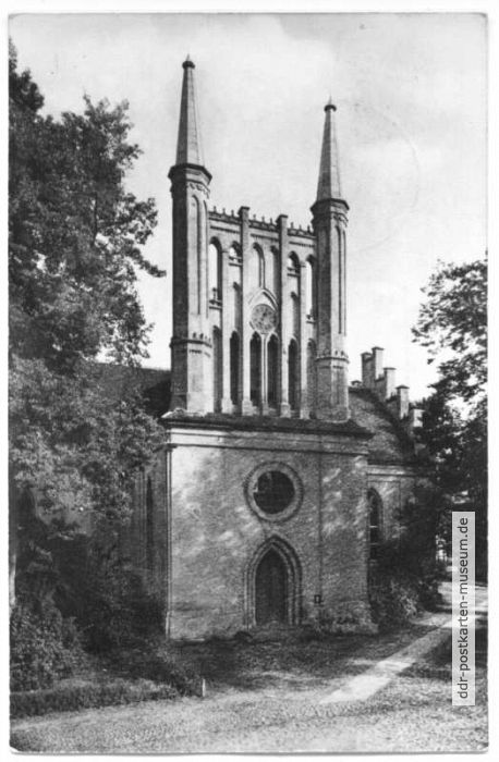 Kirche, nach Schinkelschen Plänen erbaut - 1968