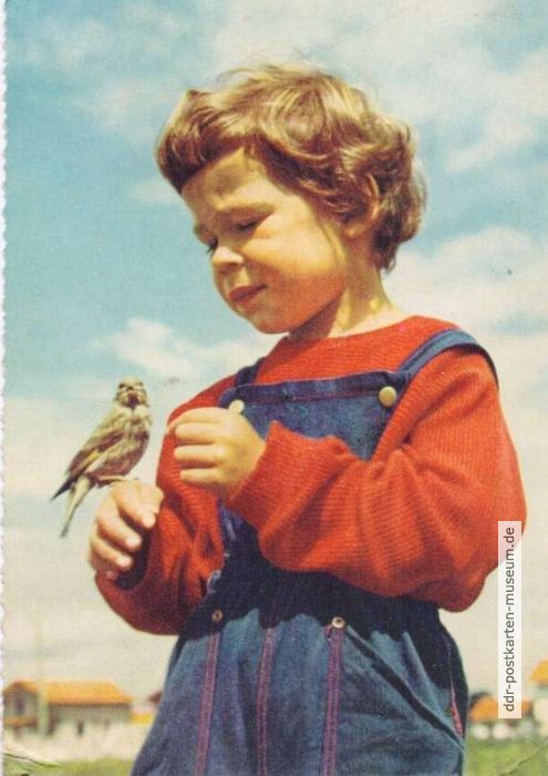 Kind mit zahmem Vögelchen - 1959