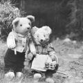 Karte G 5073 Teddy und Frau kehren von der Ernte heim - 1956