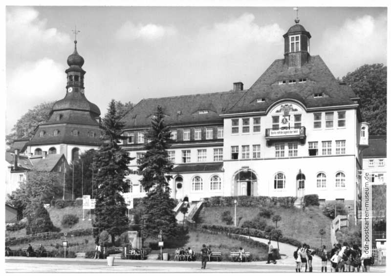 Rathaus Klingenthal und Kirche "Zum Friedefürsten" - 1976