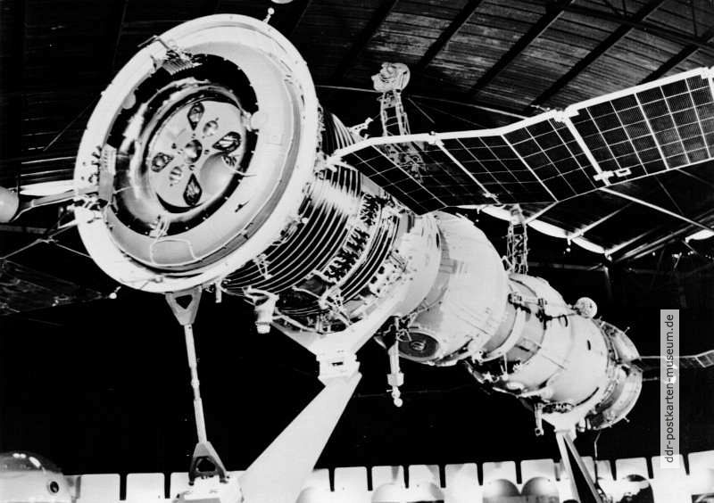 "Sojus"-Raumschiff der zweiten Generation bemannter Raumflugkörper der Sowjetunion - 1971 