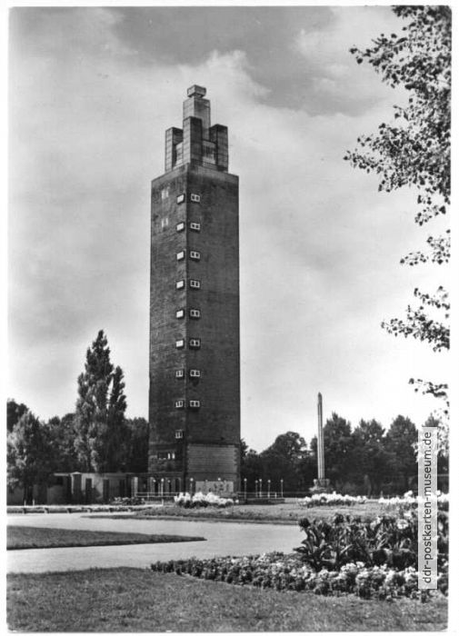 Aussichtsturm im Kulturpark Rotehorn - 1961